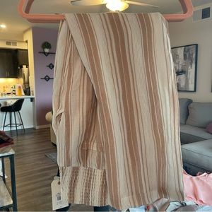 Billabong flowy pants